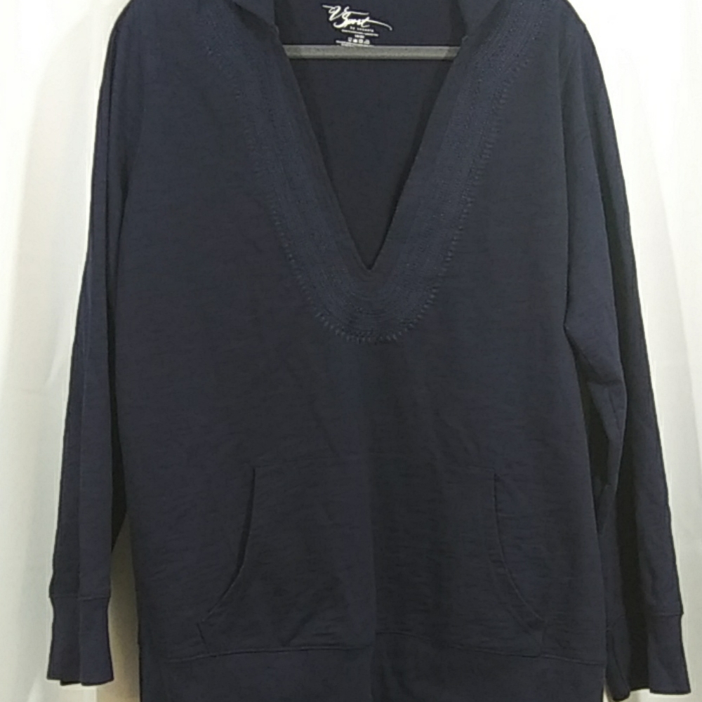 V Sport by Venezia Embridered hoodie